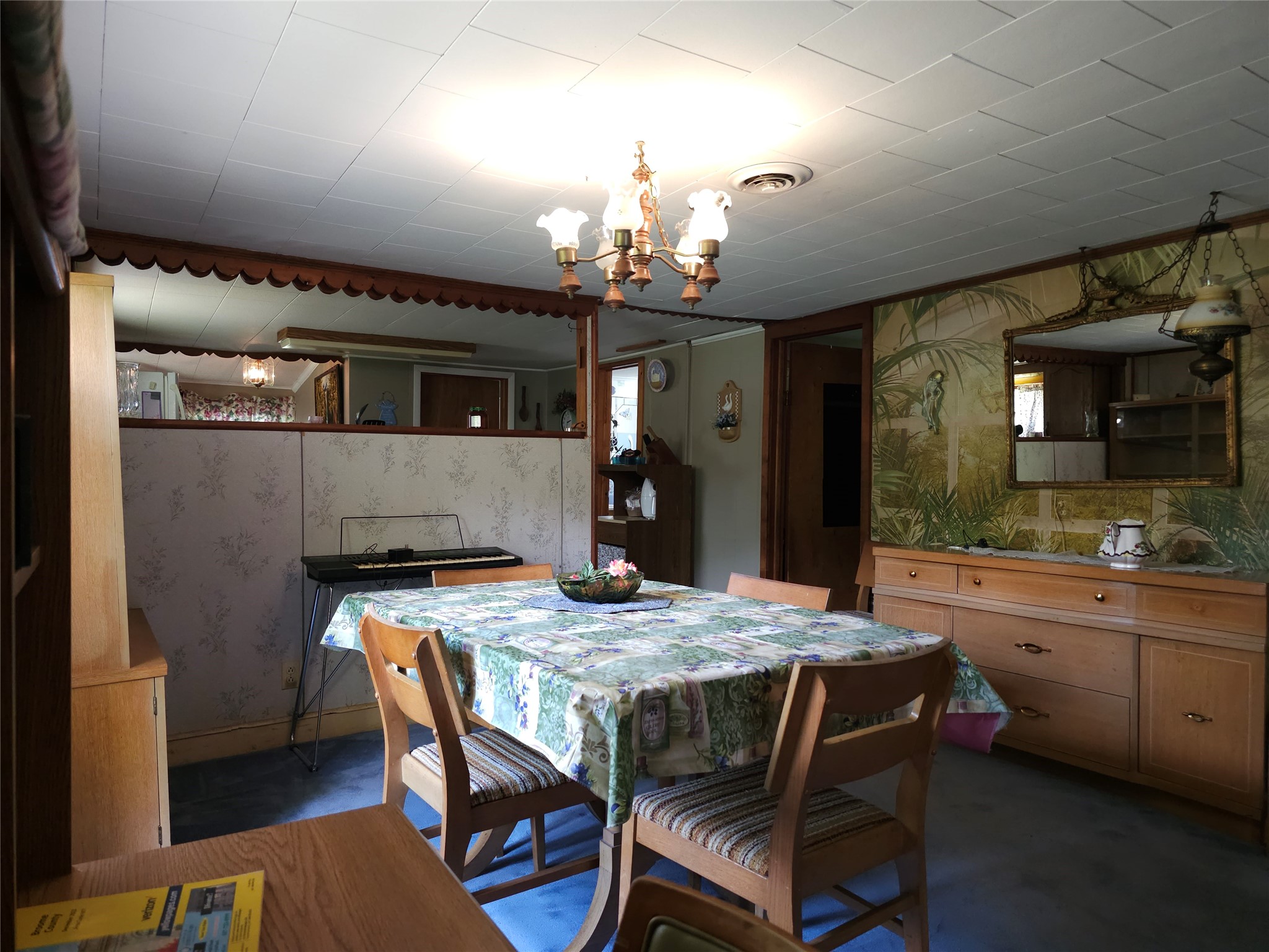 824 Day Hollow Road Endicott, NY 13760 - Photo 8 of 35