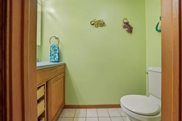 $590,000 | 659 Terry Court, Roselle, IL 60172