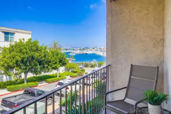 $6,000 | 2915 Lawrence Street, Unit 9, San Diego, CA 92106