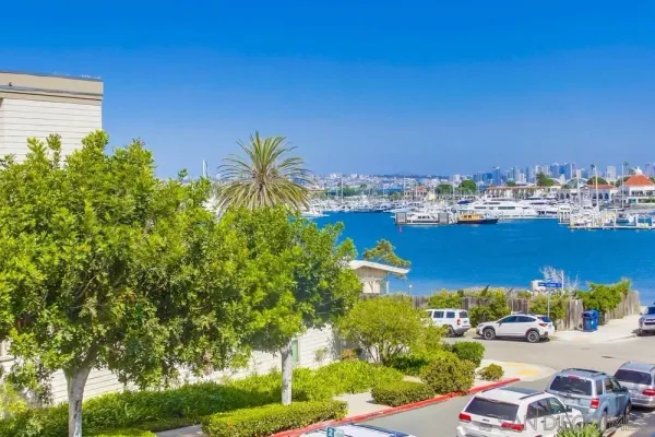 $6,000 | 2915 Lawrence Street, Unit 9, San Diego, CA 92106