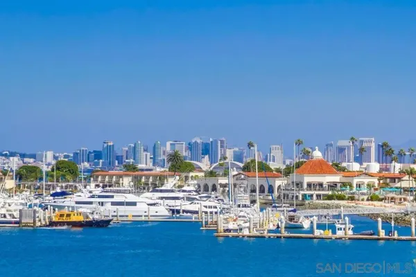 $6,000 | 2915 Lawrence Street, Unit 9, San Diego, CA 92106