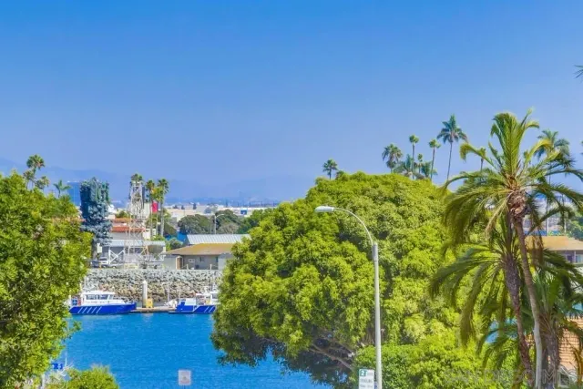 $6,000 | 2915 Lawrence Street, Unit 9, San Diego, CA 92106