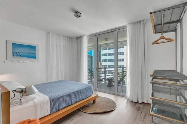 $274,900 | 6080 Collins Avenue, Unit 508 | Millionaire's Row