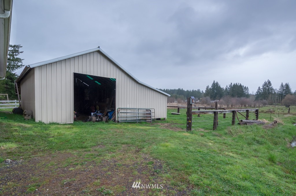 400 Chilvers Road Chehalis, WA 98532 - Photo 3 of 25
