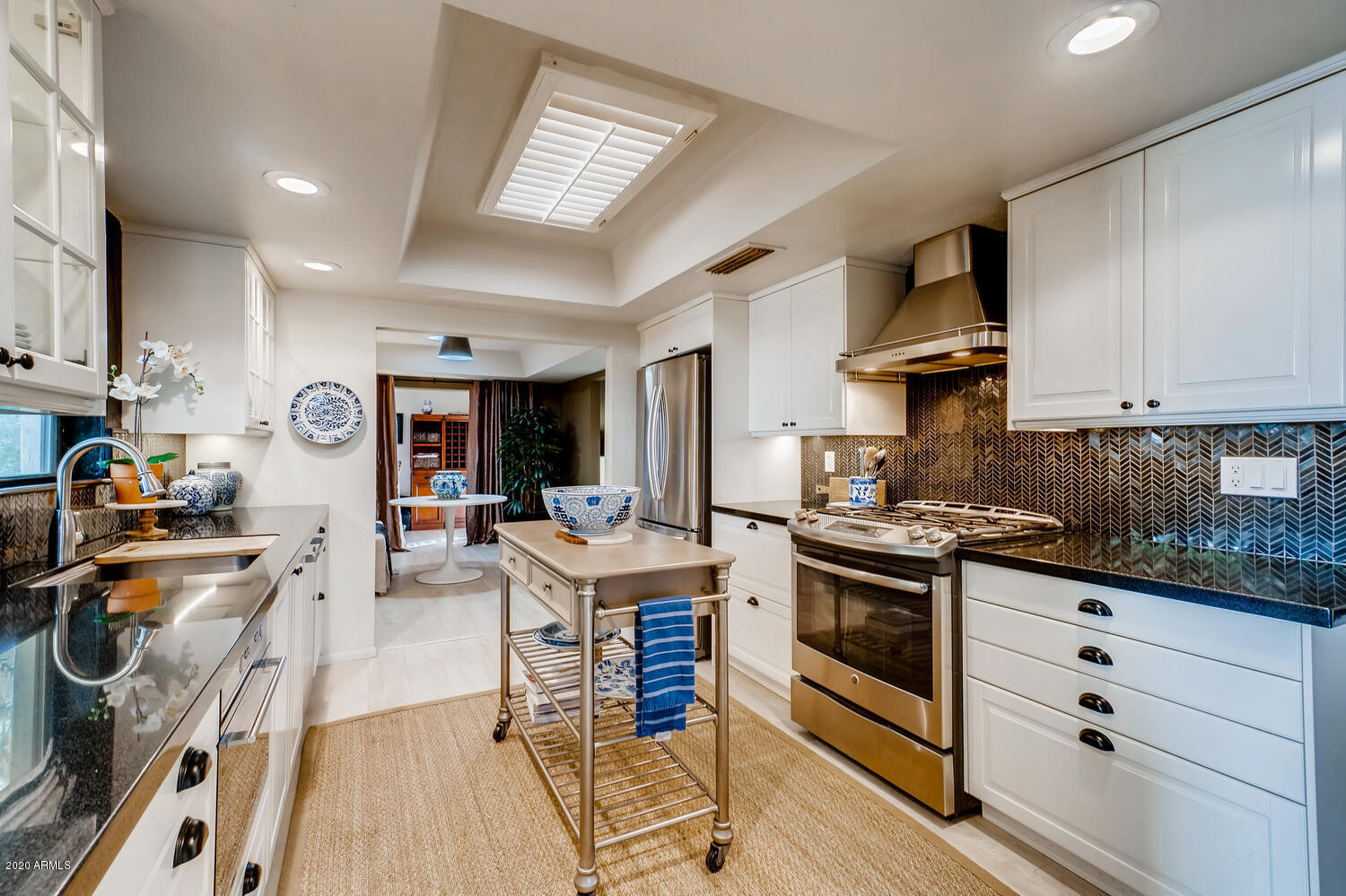 49 East Boca Raton Road Phoenix, AZ 85022 - Photo 14 of 44 49 E Boca Raton Phoenix AZ-large-012-011