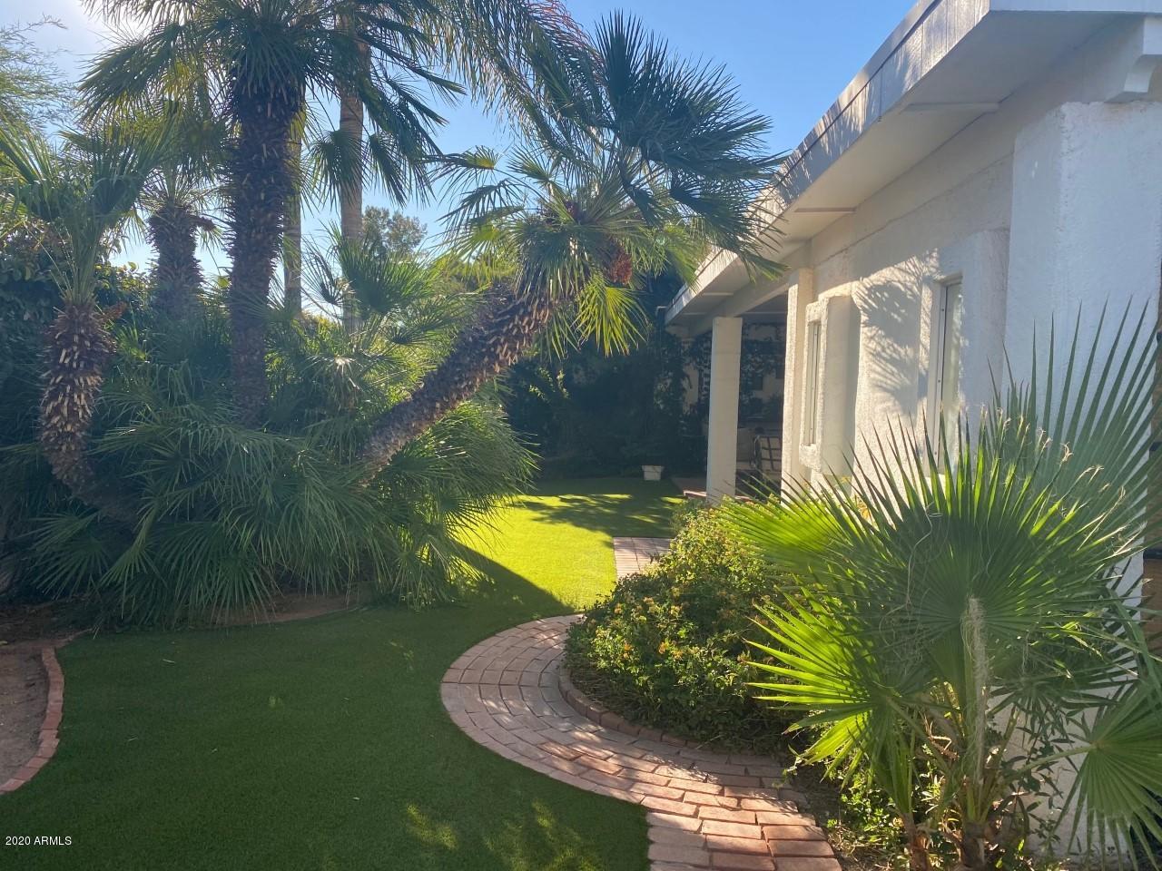 49 East Boca Raton Road Phoenix, AZ 85022 - Photo 29 of 44 Backyard
