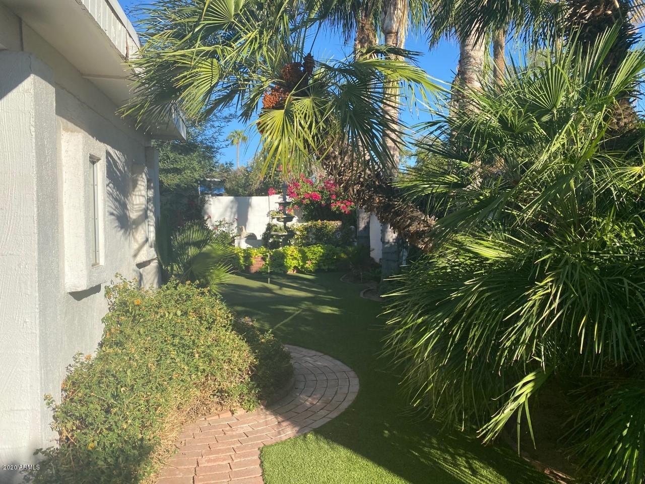 49 East Boca Raton Road Phoenix, AZ 85022 - Photo 32 of 44 Paver Walkway