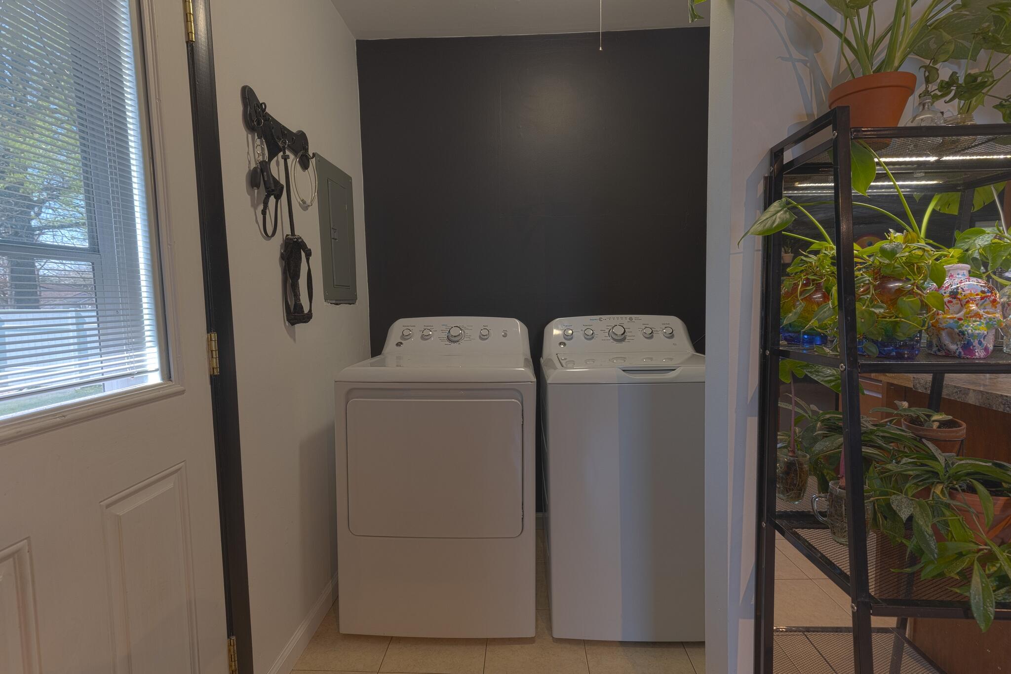 638 Rogers Road Lexington, KY 40505 - Photo 13 of 15 Laundry
