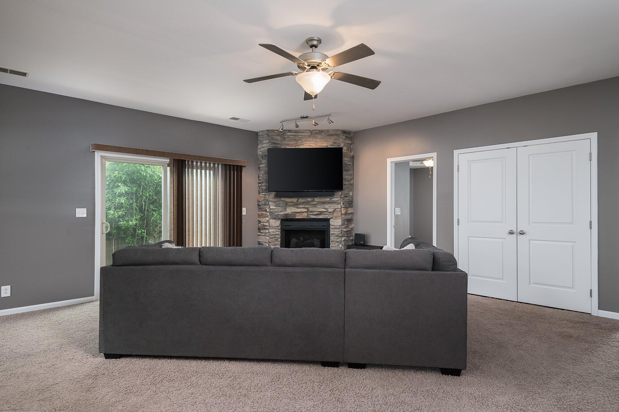 227 Regency Point Path Lexington, KY 40503 - Photo 6 of 23 002-227_regency_point_path_6_7_22-highre