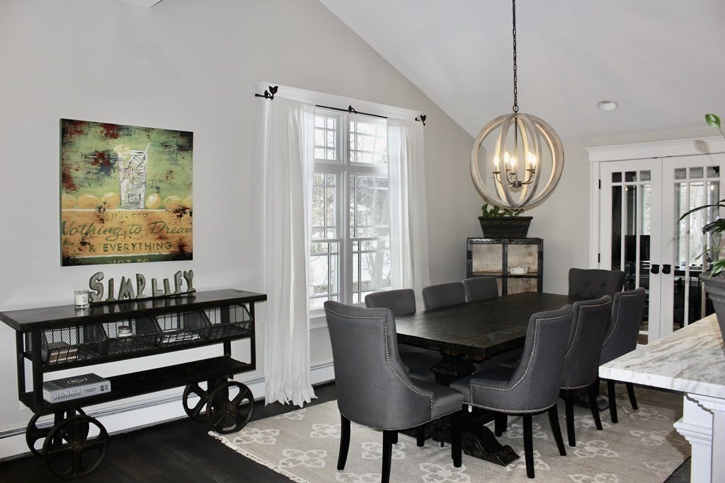 36 Juniper Hill Road Waltham, MA 02452 - Photo 12 of 41 Gallery Image 12