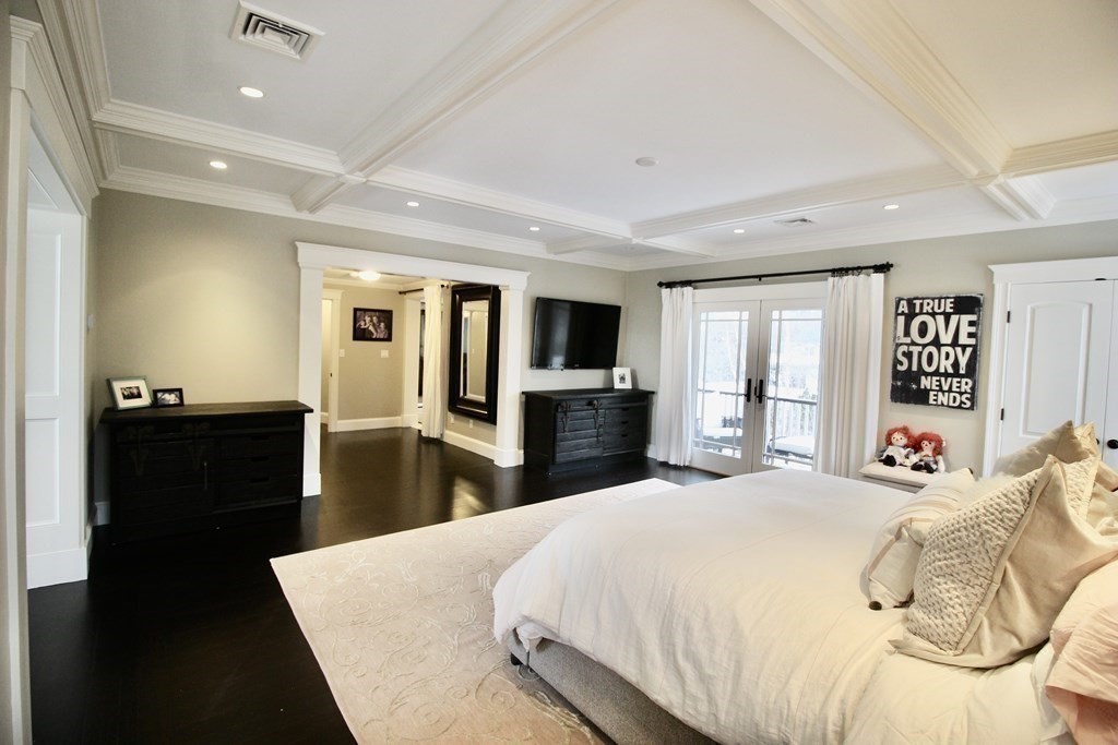 36 Juniper Hill Road Waltham, MA 02452 - Photo 19 of 41 Gallery Image 19