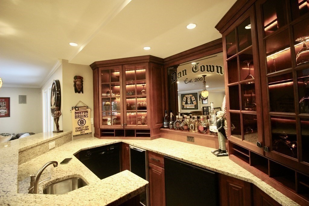 36 Juniper Hill Road Waltham, MA 02452 - Photo 25 of 41 Gallery Image 25