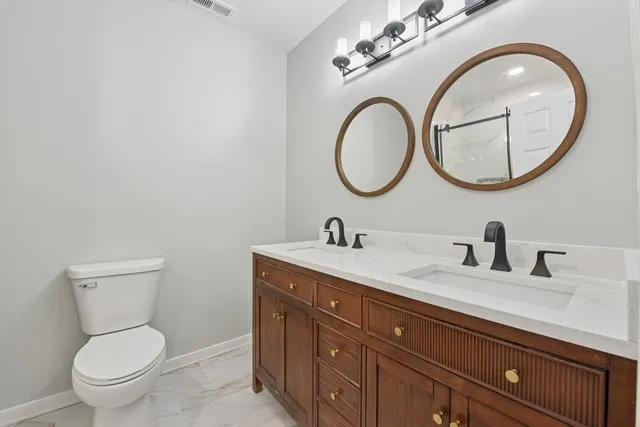 $559,000 | 4904 West 31st Street, Cicero, IL 60804