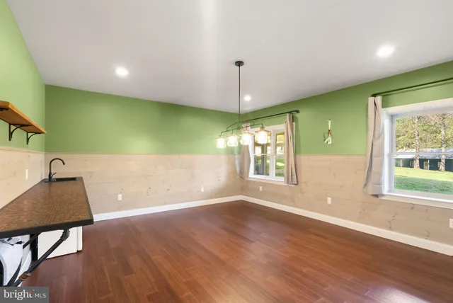 $1,785,000 | 16720 Sommertime Lane, Paeonian Springs, VA 20129