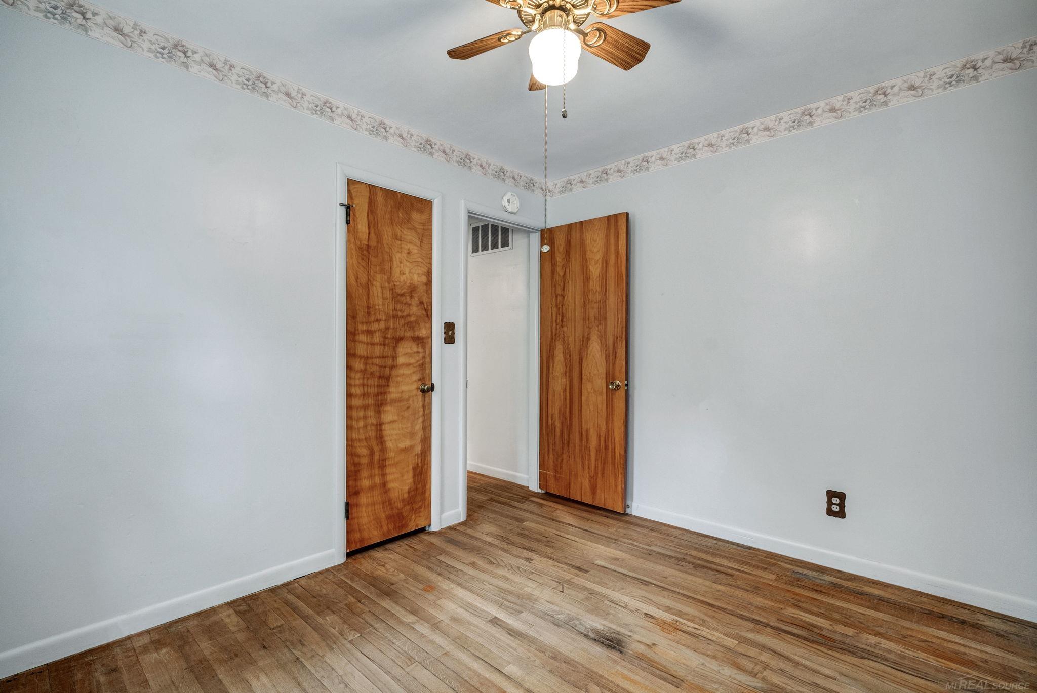 4808 Lakeshore Road Lexington, MI 48450 - Photo 19 of 58