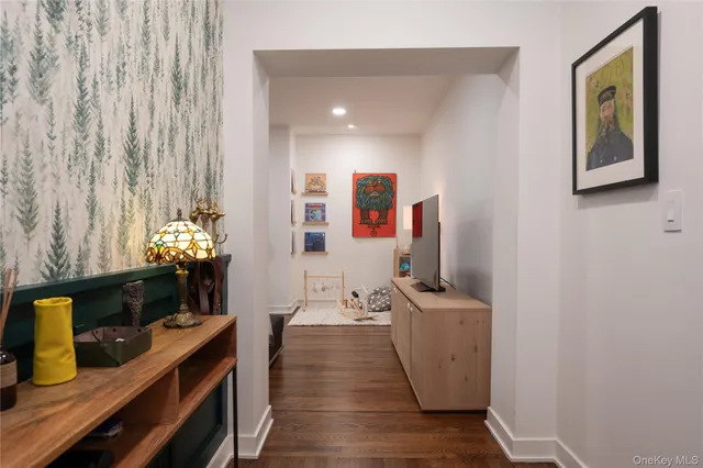 $325,000 | 2 Park Lane, Unit 5E, Mount Vernon, NY 10552