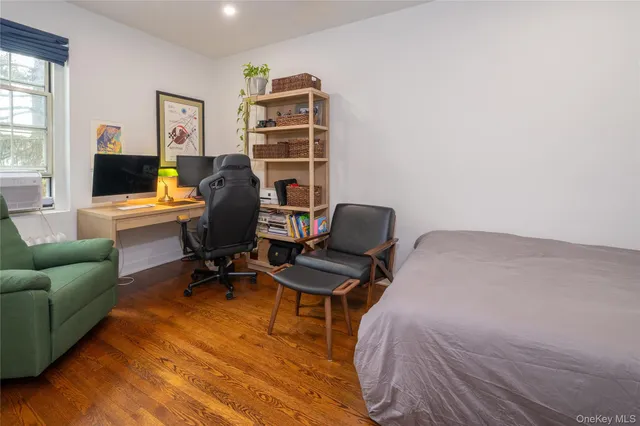 $325,000 | 2 Park Lane, Unit 5E, Mount Vernon, NY 10552