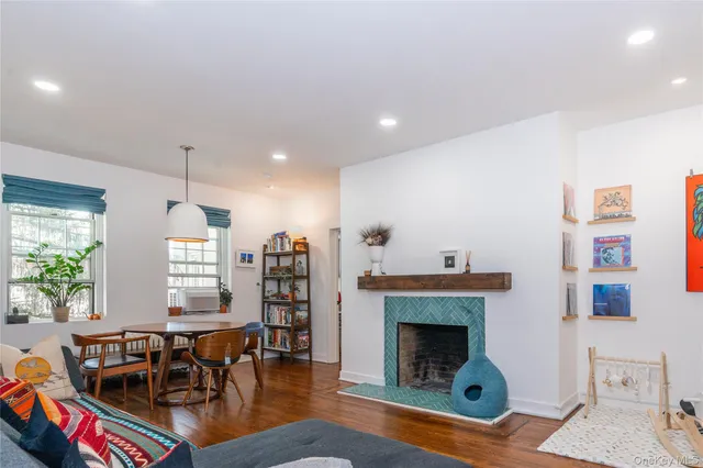 $325,000 | 2 Park Lane, Unit 5E, Mount Vernon, NY 10552