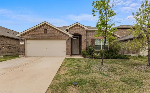 $294,000 | 1029 North Churchill Drive, Fate, TX 75189