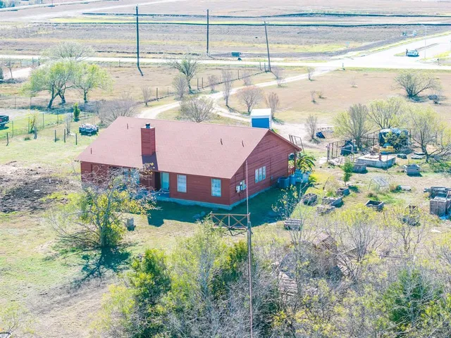 $550,000 | 8548 Old Lockhart Road, Buda, TX 78610