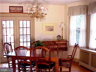 809 Valley Road Havertown, PA 19083 - Photo 3 of 6