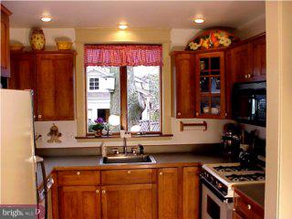 809 Valley Road Havertown, PA 19083 - Photo 5 of 6