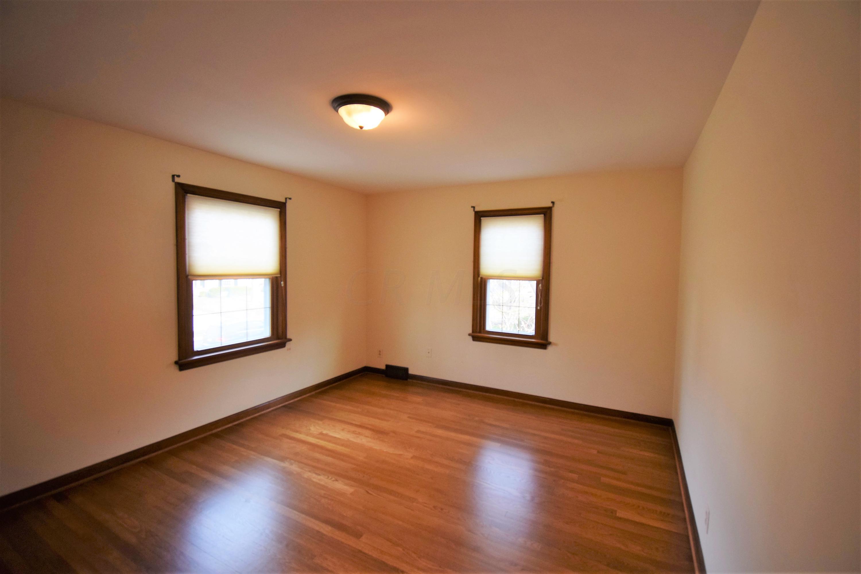 303 Fallis Road Columbus, OH 43214 - Photo 18 of 31 Gallery Image 18
