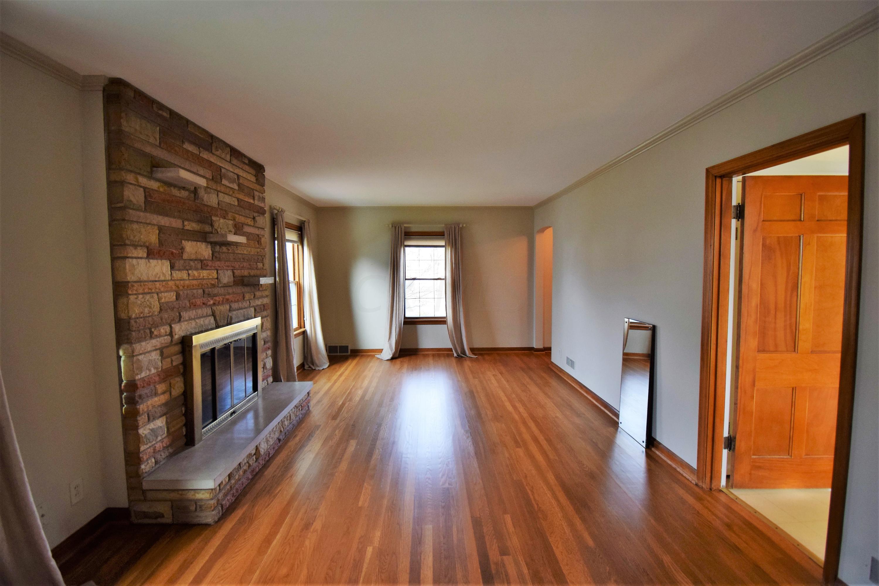 303 Fallis Road Columbus, OH 43214 - Photo 6 of 31 Gallery Image 6
