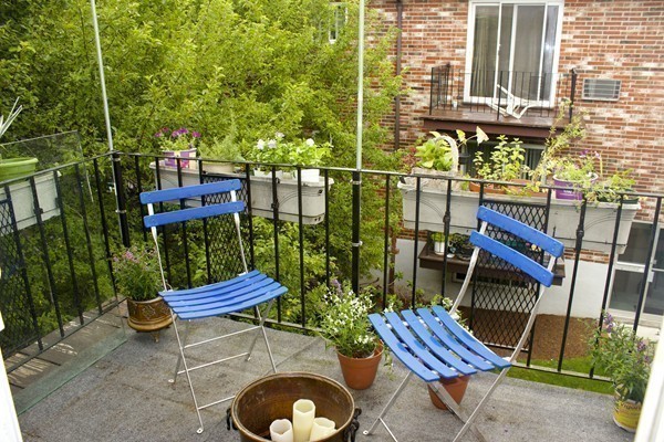 22 Westgate Road, Unit 5 Boston, MA 02467 - Photo 3 of 18