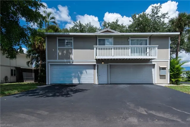 $1,390 | 3257 Royal Canadian Trace, Unit 2, Fort Myers, FL 33907