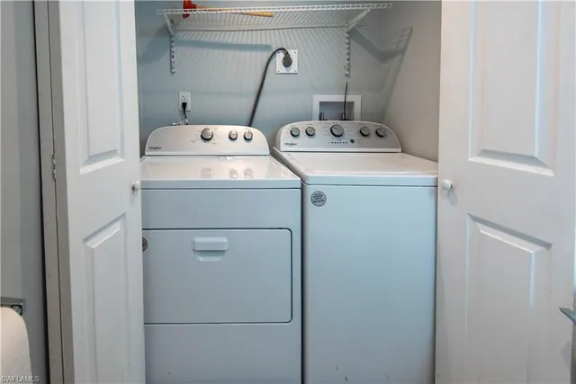 $1,390 | 3257 Royal Canadian Trace, Unit 2, Fort Myers, FL 33907