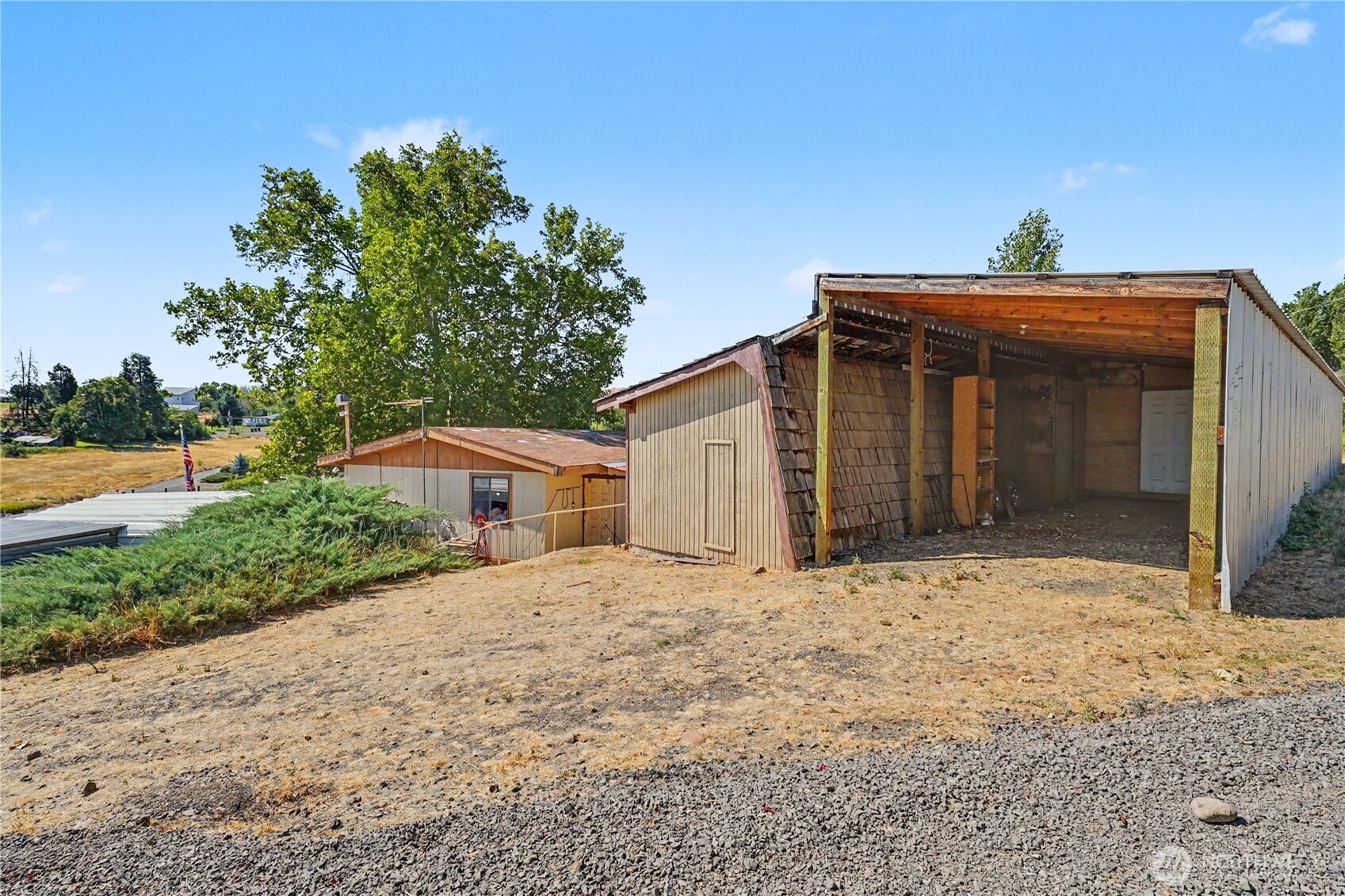 363 Baker Road Selah, WA 98942 - Photo 25 of 34 Gallery Image 25