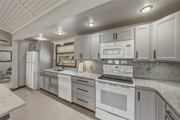 $775,000 | Undisclosed Address, Riverview, FL 33578