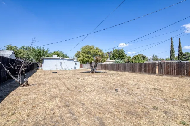 $285,000 | 119 West Eden Avenue, Fresno, CA 93706