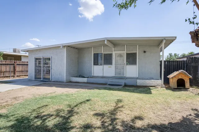 $285,000 | 119 West Eden Avenue, Fresno, CA 93706