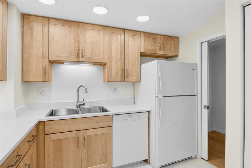750 Washington Road, Unit 1205 Pittsburgh, PA 15228 - Photo 17 of 46 Gallery Image 17