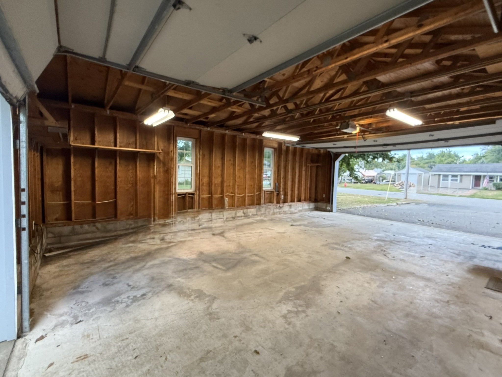 24 Wedgemere Road Beverly, MA 01915 - Photo 29 of 41 Gallery Image 29