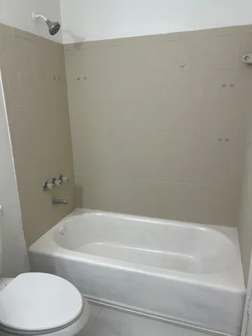 $3,948 | 17922 Northwest 40th Court, Unit 17922, Miami Gardens, FL 33055