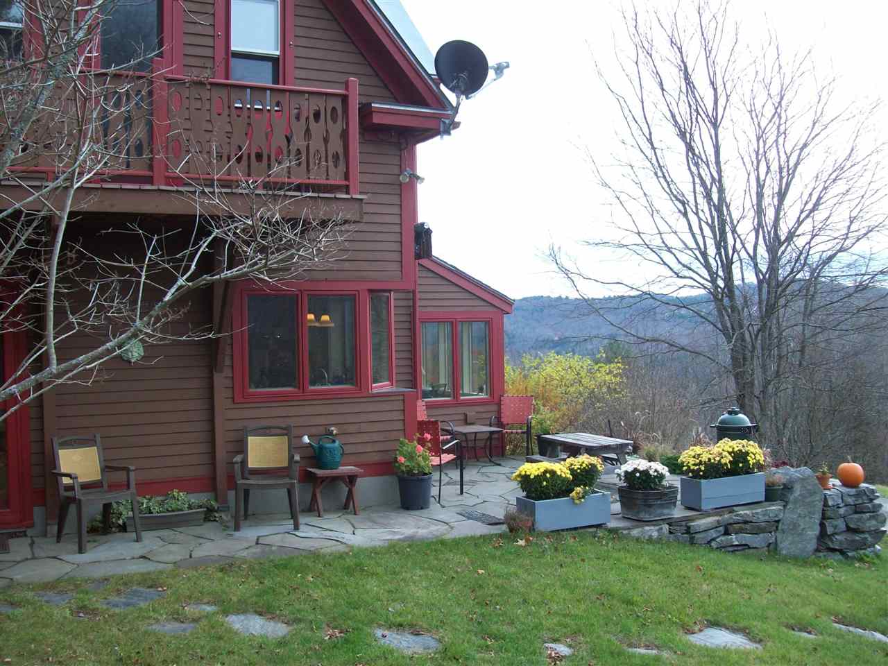 288 N Road Vershire, VT 05079 - Photo 2 of 17