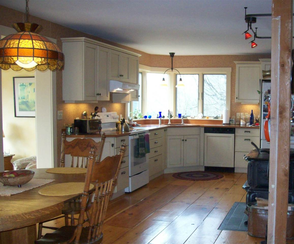288 N Road Vershire, VT 05079 - Photo 12 of 17