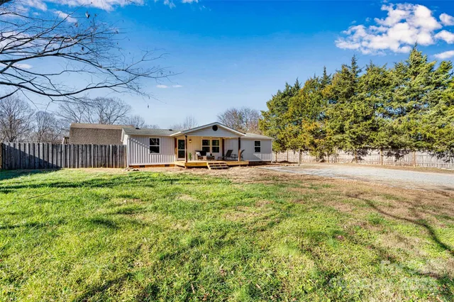 $299,000 | 4881 Grassy Creek Road, Denver, NC 28037