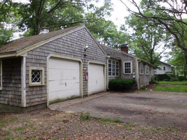 1225 Shootflying Hill Road Centerville, MA 02632 - Photo 8 of 16 DSCI4263