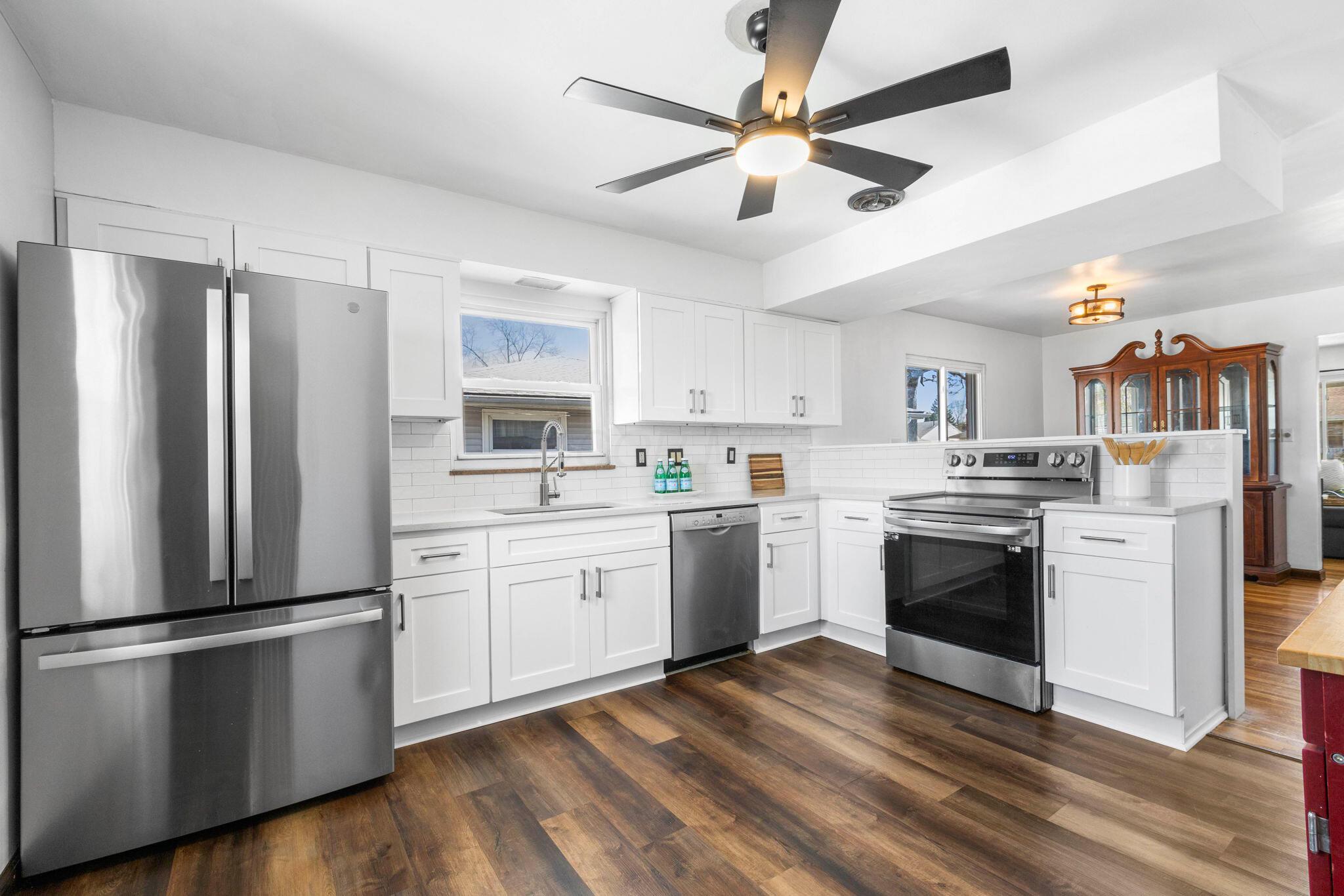 2746 St Patrick Road Columbus, OH 43204 - Photo 1 of 19 Kitchen