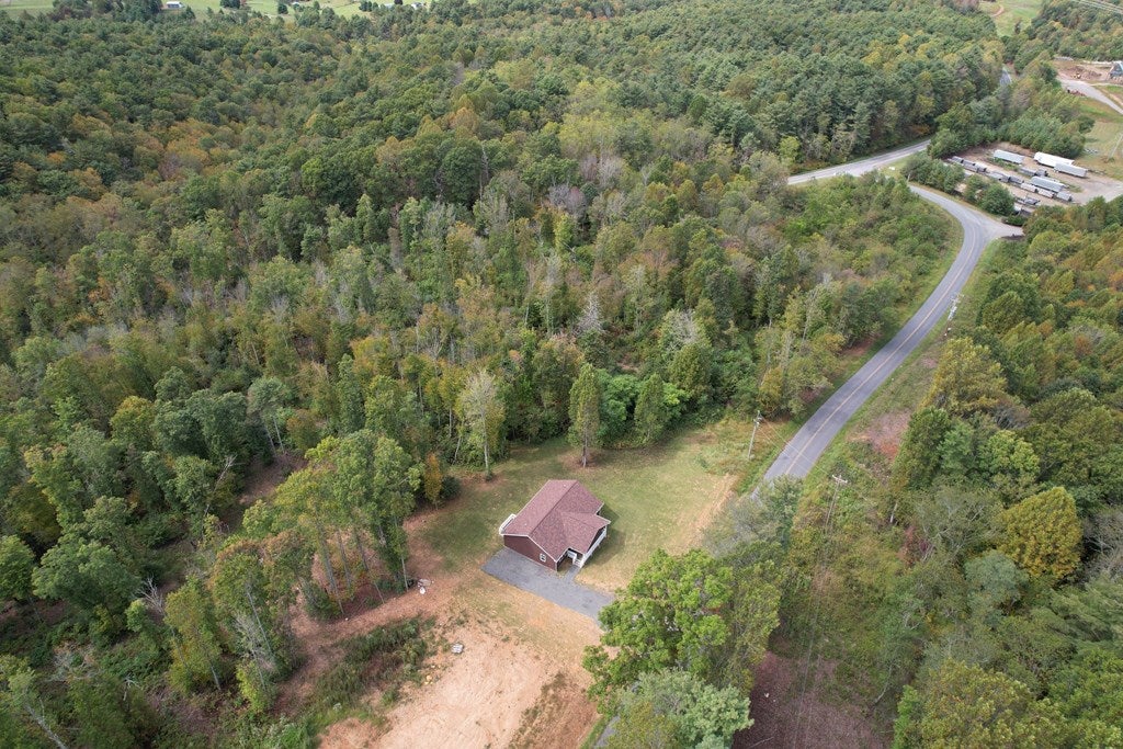 1177 Deer Ridge Road Hillsville, VA 24343 - Photo 34 of 38 Gallery Image 34