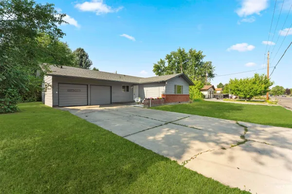 $335,000 | 1309 East Main Street, Emmett, ID 83617