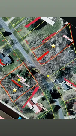 $190,000 | E1881 Lake Shore Drive, Iola, WI 54945