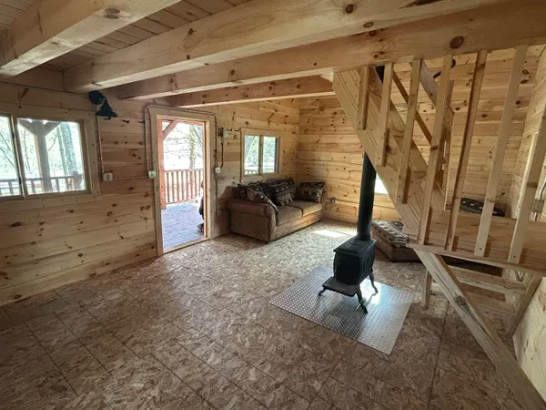 $190,000 | E1881 Lake Shore Drive, Iola, WI 54945