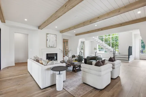 $2,999,992 | 105 Keyway Drive, Nashville, TN 37205
