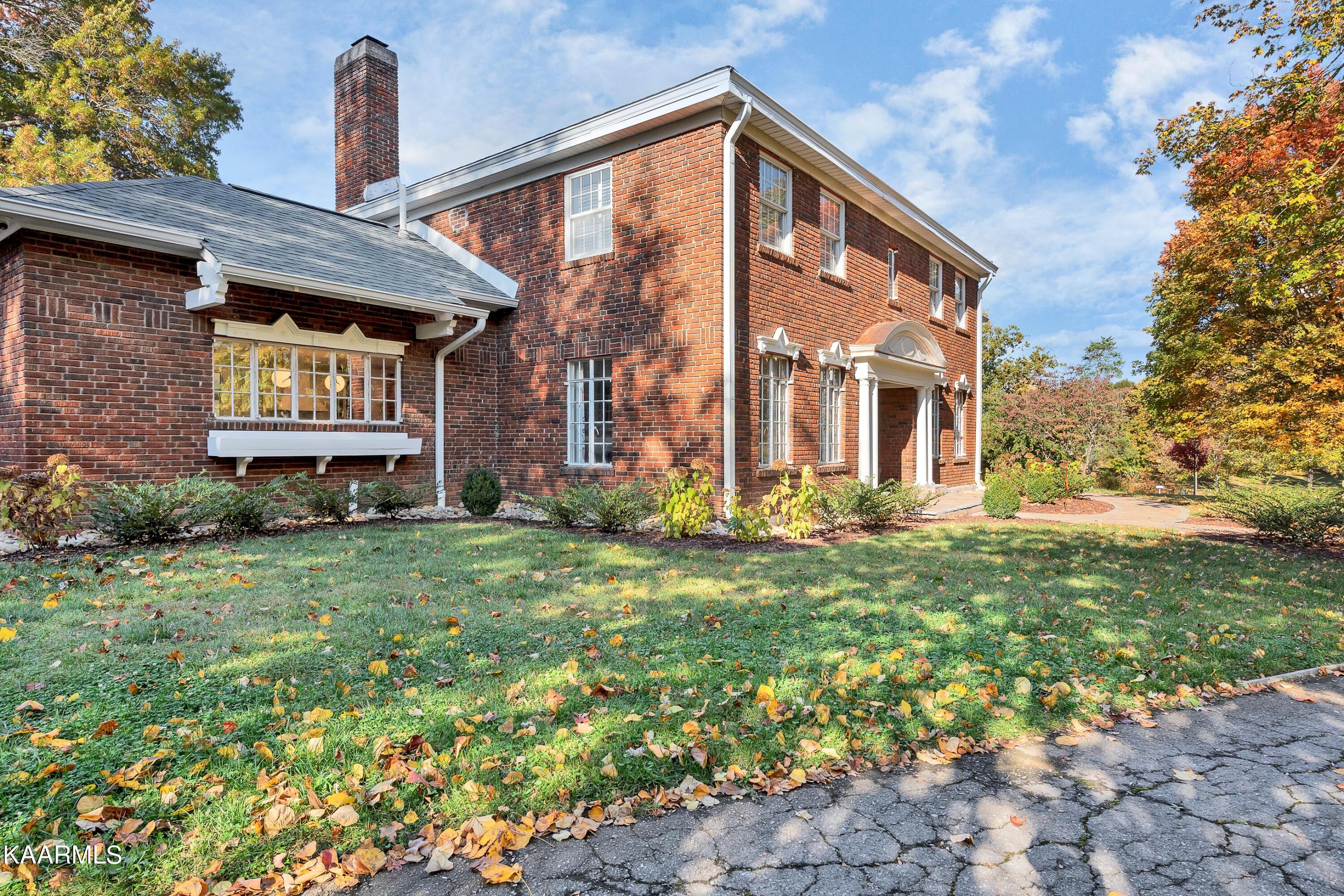 1617 Springbrook Road Alcoa, TN 37701 - Photo 2 of 51 DSC_4309