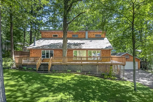 $499,000 | 9531 Silver Lake Road, Mears, MI 49436